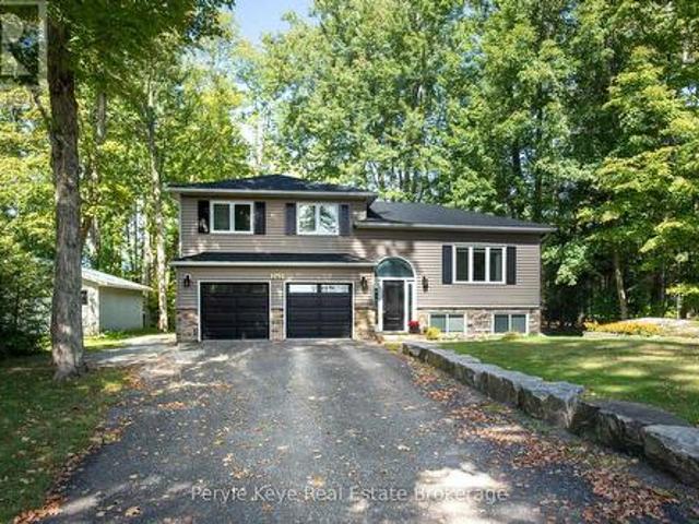 House for sale in Gravenhurst, Central Ontario