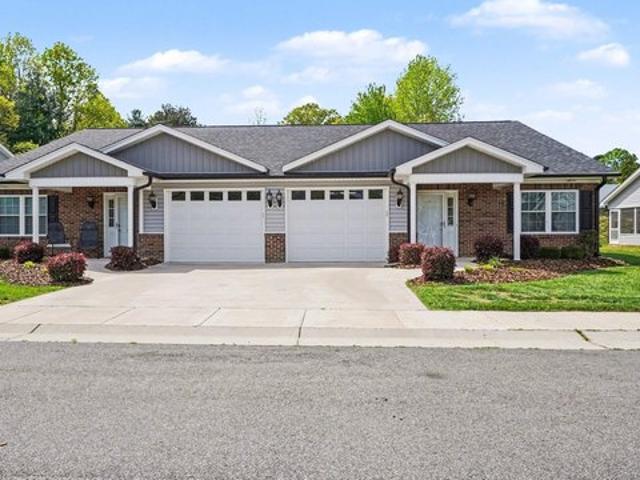 Townhouse for sale in Asheboro, North Carolina
