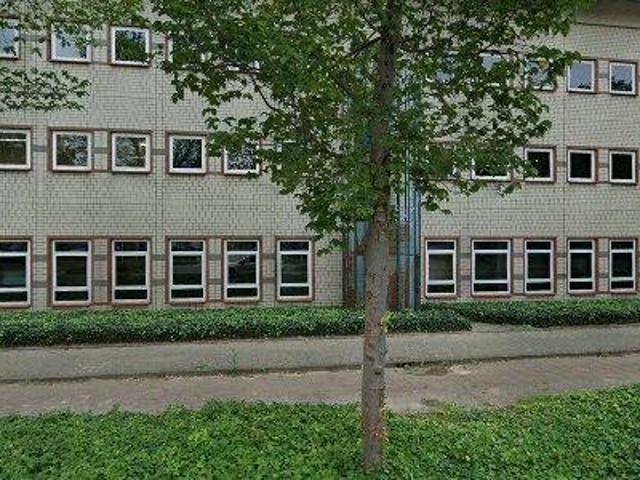 Bedrijfspand te huur in Beukenhorst-Oost, Hoofddorp