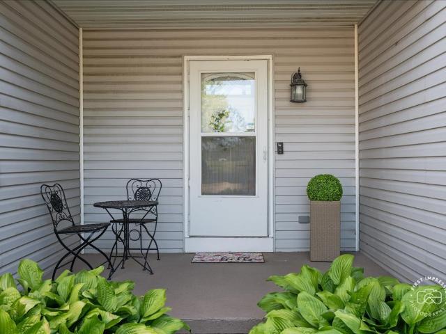 Townhouse for sale in Hinckley, Illinois