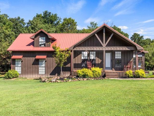 House for sale in Ark