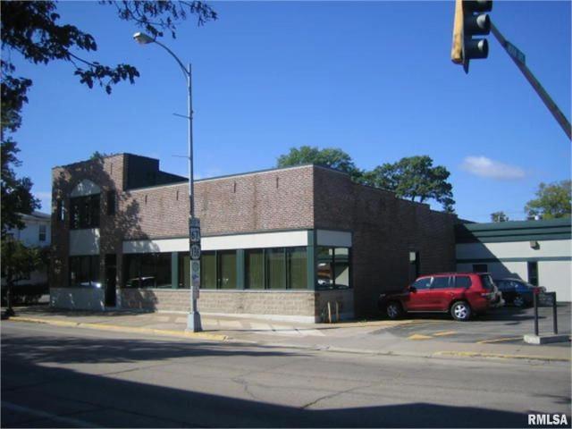Commercial for sale in Clinton, Iowa