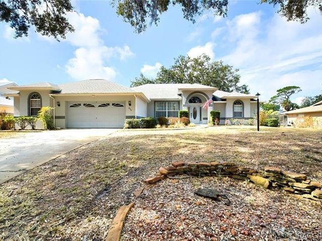 House for sale in Crystal River, Florida