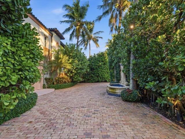 Property for rent in Palm Beach, Florida