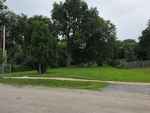Land for sale in Westmont, Illinois