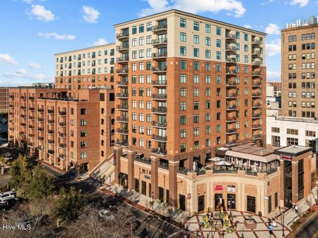 Condo for sale in Wilmington, North Carolina
