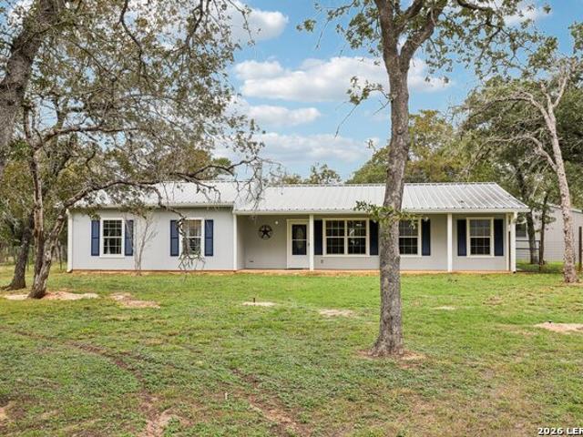 House for sale in La Vernia, Wilson County