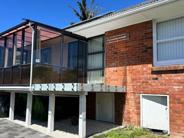 Apartment for rent in Northcote, Kaipātiki