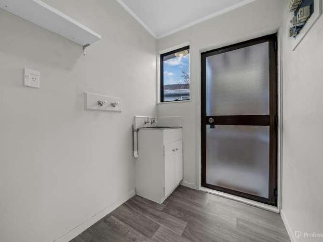 House for sale in Manurewa, Oroua County