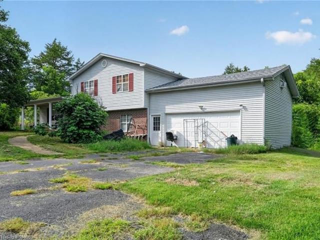 House for sale in Ark
