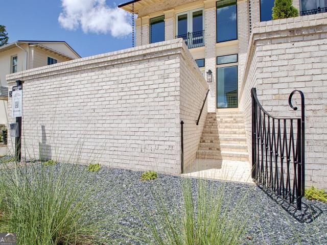 Townhouse for sale in Fayetteville