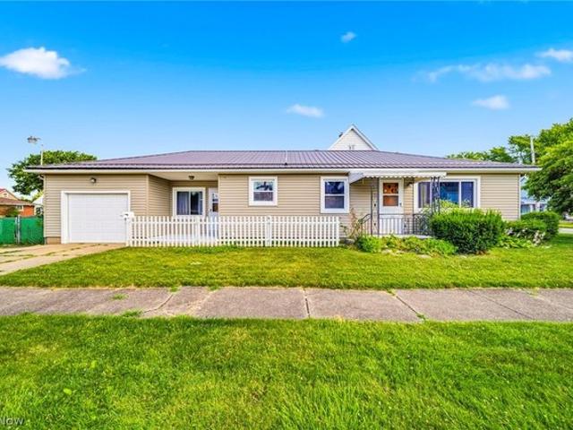 House for sale in Conneaut, Ohio