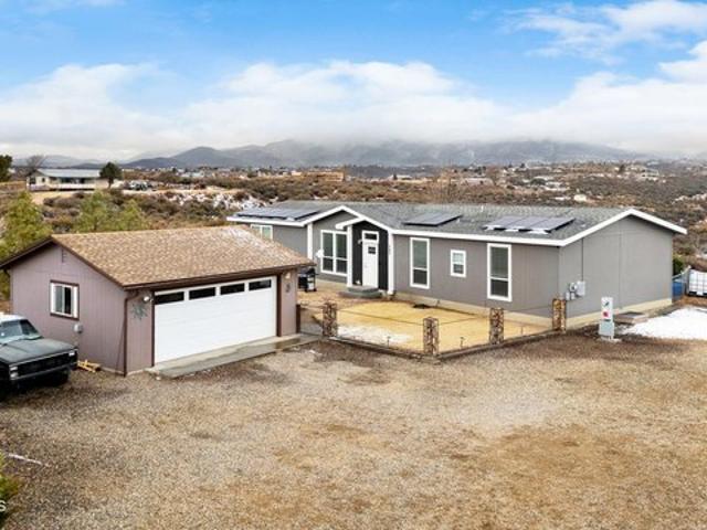 House for sale in Dewey, Arizona