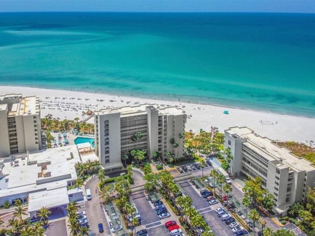 Condo for sale in Longboat Key, Florida