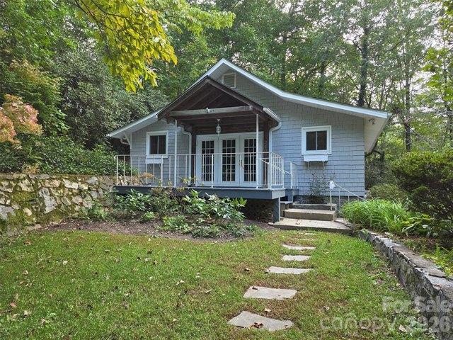 House for sale in Hendersonville, Henderson County