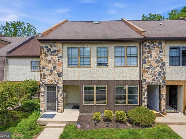 Townhouse for sale in Chester, Pennsylvania