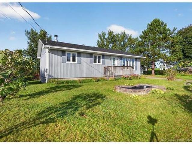 House for sale in Bathurst, New Brunswick
