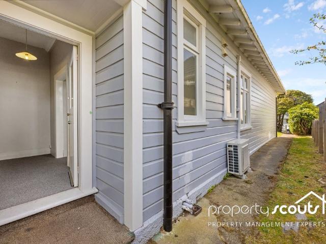 House for rent in Otakou