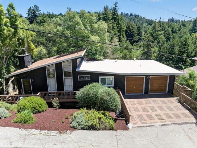 House for sale in Scotts Valley, California