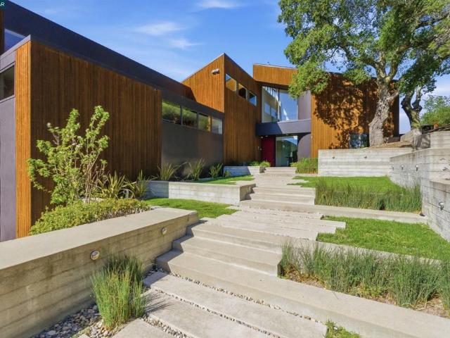 House for sale in Orinda, California