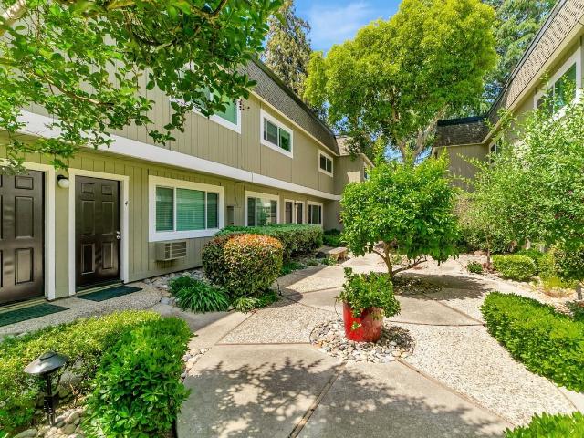 Apartment for rent in Campbell, California