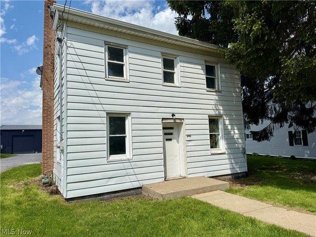 House for sale in Washingtonville, Ohio