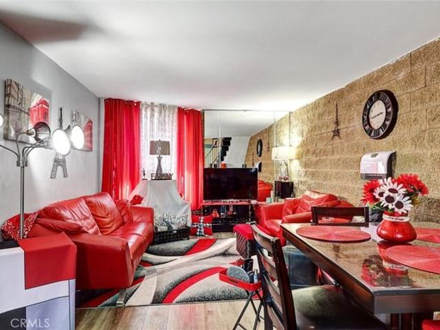 Condo for sale in Inglewood, California