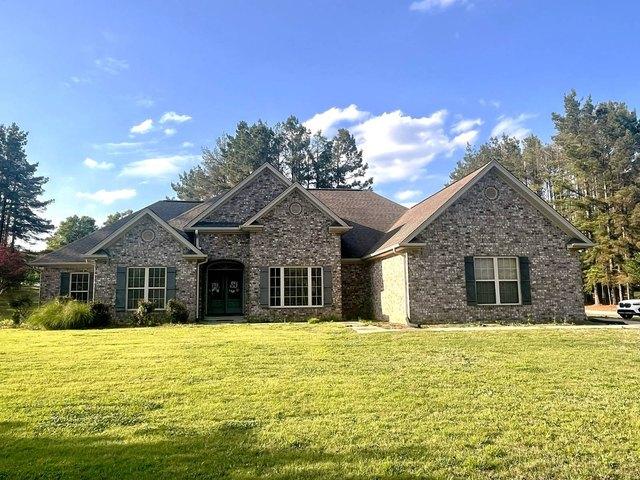 House for sale in Grenada, Mississippi