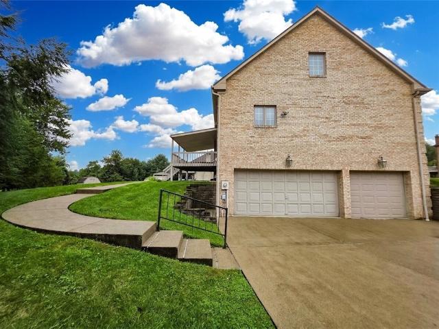 House for sale in Strabane, Pennsylvania