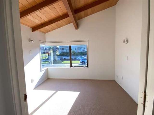 Townhouse for rent in Omokoroa, Bay Of Plenty