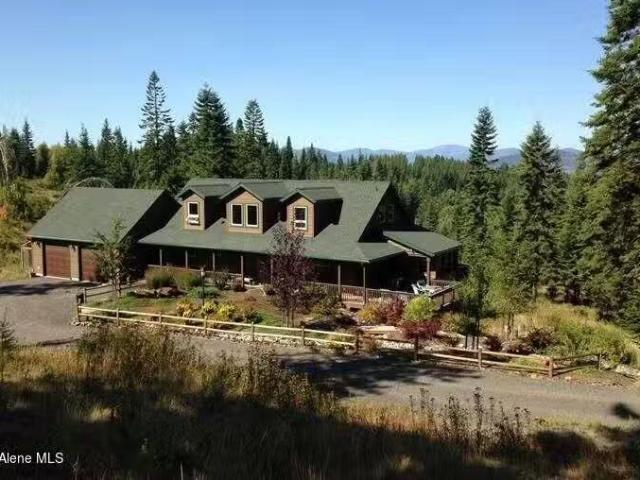 House for sale in Hayden