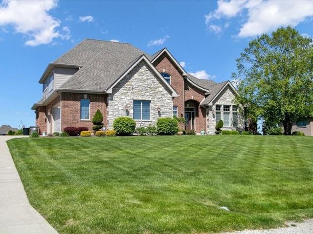 House for sale in Manhattan, Illinois