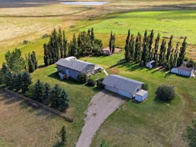 House for sale in Alberta