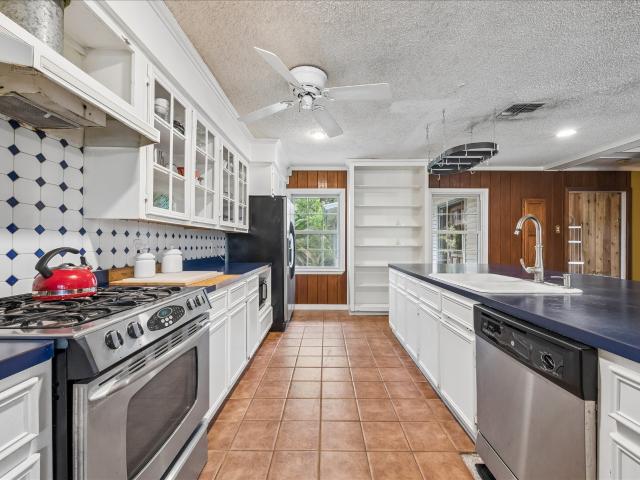 House for sale in La Marque, Texas