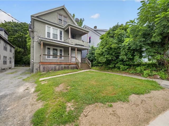 House for sale in Syracuse, New York