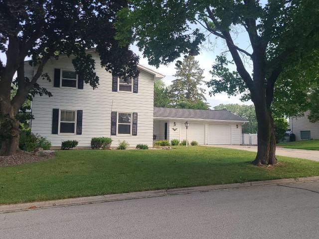 House for sale in Ashwaubenon, Wisconsin
