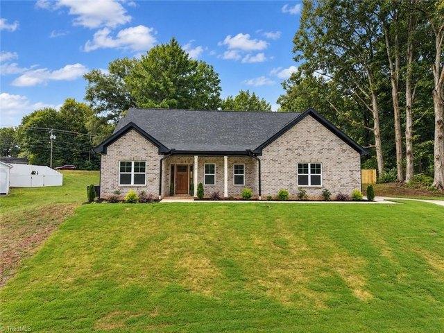 House for sale in Clemmons, Forsyth County