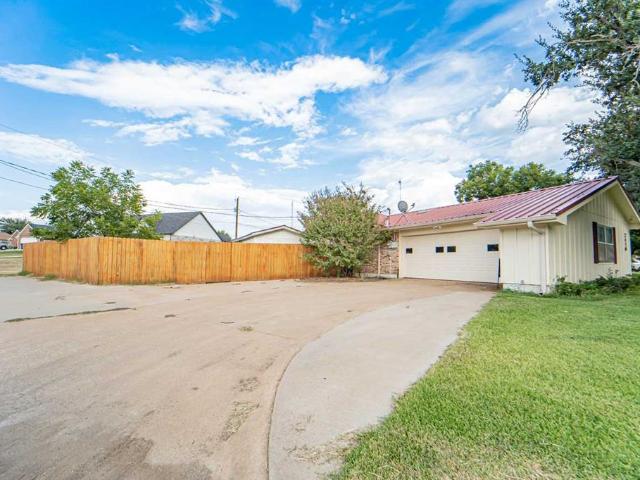 House for sale in Breckenridge, Texas
