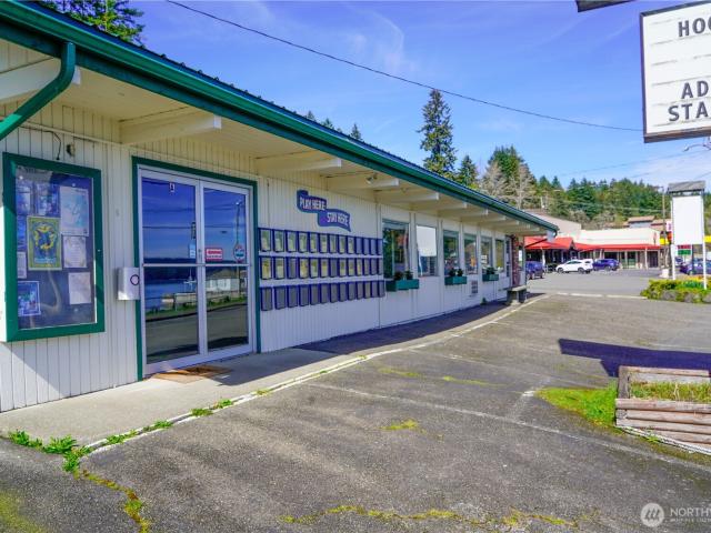Commercial for sale in Hoodsport, Washington