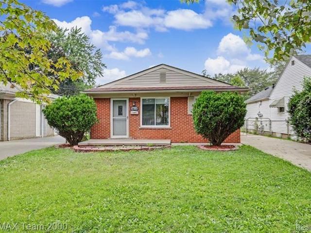 House for sale in Dearborn Heights, Michigan