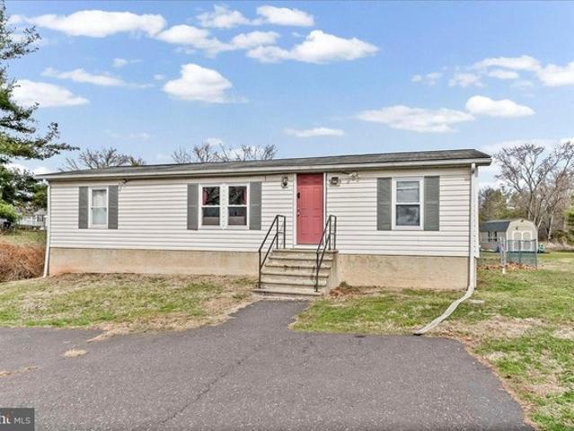 House for sale in Gilbertsville, Pennsylvania