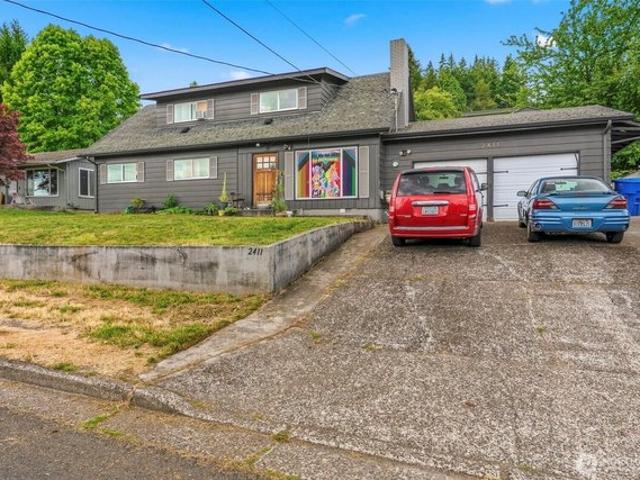 House for sale in Kelso, Washington