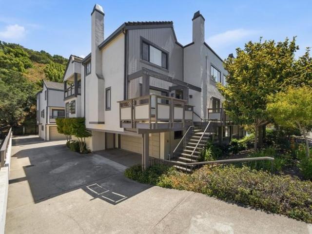 Townhouse for sale in San Mateo, California
