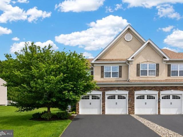 Townhouse for sale in Chester, Pennsylvania