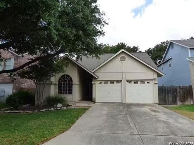House for sale in San Antonio