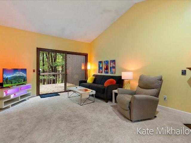 Condo for sale in Kalamazoo, Kalamazoo County