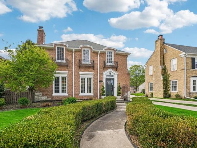 House for sale in Wauwatosa, Wisconsin