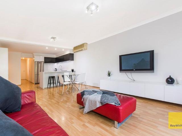 Apartment for rent in Cockburn, Western Australia