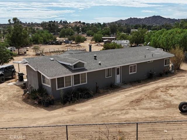 House for sale in Homeland, California