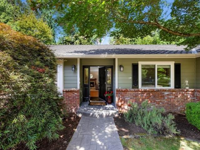 House for sale in Sammamish, Washington